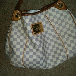 COPY - Lv Bag on hold for drew blakley